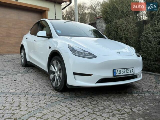 Белый Тесла Model Y, объемом двигателя 0 л и пробегом 16 тыс. км за 27500 $, фото 8 на Automoto.ua