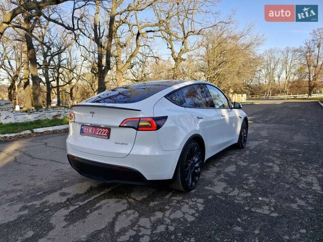 Білий Тесла Model Y, об'ємом двигуна 0 л та пробігом 97 тис. км за 24000 $, фото 28 на Automoto.ua
