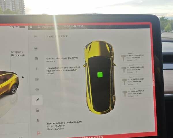 Белый Тесла Model Y, объемом двигателя 0 л и пробегом 38 тыс. км за 28000 $, фото 84 на Automoto.ua