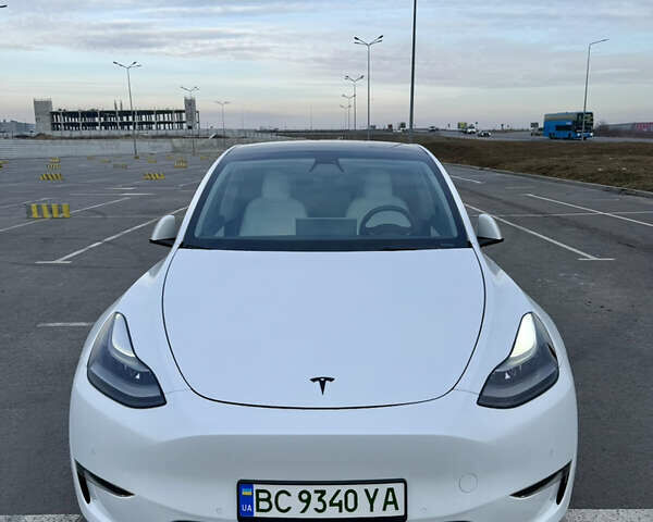 Білий Тесла Model Y, об'ємом двигуна 0 л та пробігом 71 тис. км за 24000 $, фото 2 на Automoto.ua