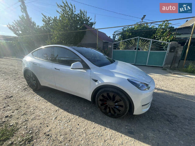 Белый Тесла Model Y, объемом двигателя 0 л и пробегом 52 тыс. км за 25500 $, фото 10 на Automoto.ua