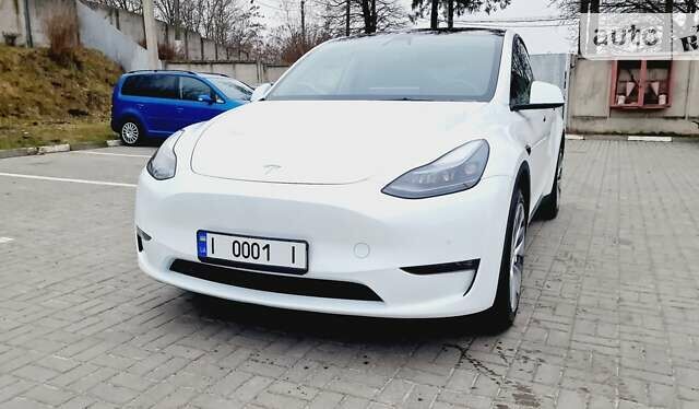 Белый Тесла Model Y, объемом двигателя 0 л и пробегом 48 тыс. км за 41800 $, фото 8 на Automoto.ua