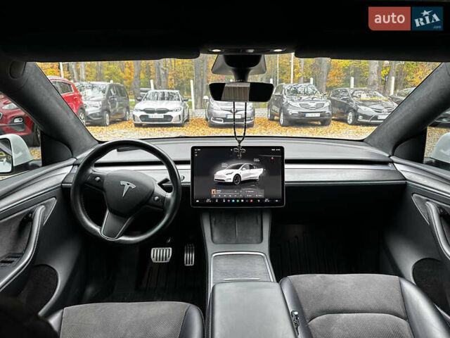 Белый Тесла Model Y, объемом двигателя 0 л и пробегом 57 тыс. км за 32000 $, фото 11 на Automoto.ua