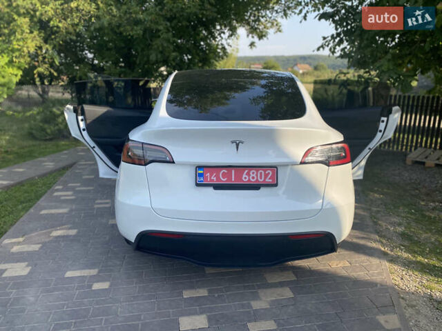Белый Тесла Model Y, объемом двигателя 0 л и пробегом 58 тыс. км за 24000 $, фото 40 на Automoto.ua