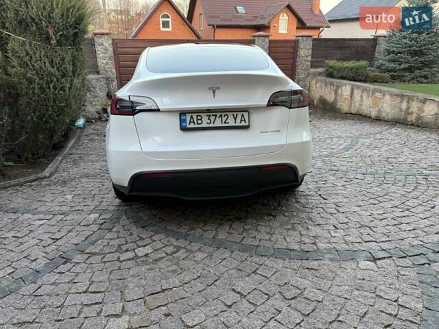 Белый Тесла Model Y, объемом двигателя 0 л и пробегом 16 тыс. км за 27500 $, фото 3 на Automoto.ua