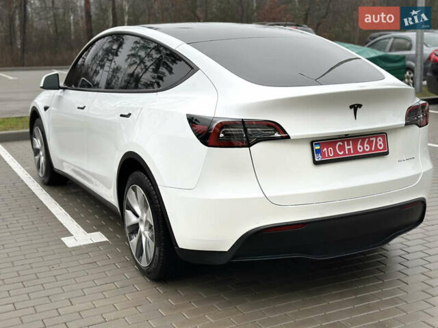 Белый Тесла Model Y, объемом двигателя 0 л и пробегом 117 тыс. км за 24999 $, фото 7 на Automoto.ua