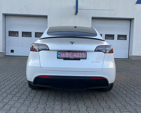 Білий Тесла Model Y, об'ємом двигуна 0 л та пробігом 167 тис. км за 24999 $, фото 7 на Automoto.ua
