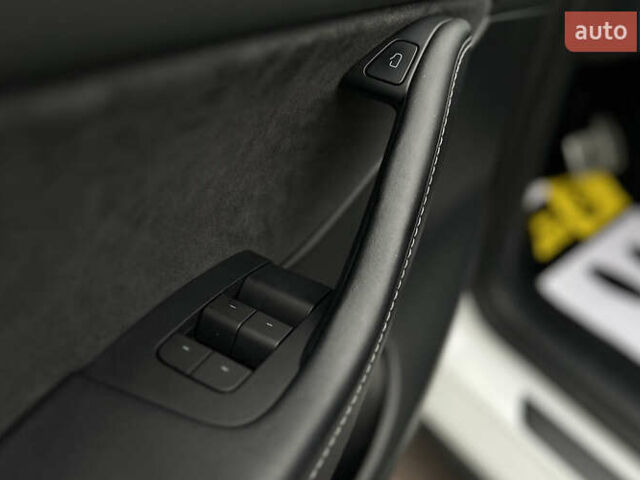 Білий Тесла Model Y, об'ємом двигуна 0 л та пробігом 23 тис. км за 37500 $, фото 17 на Automoto.ua