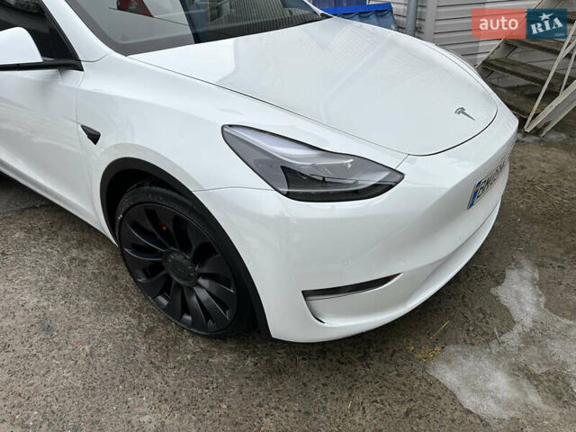 Белый Тесла Model Y, объемом двигателя 0 л и пробегом 38 тыс. км за 44900 $, фото 6 на Automoto.ua