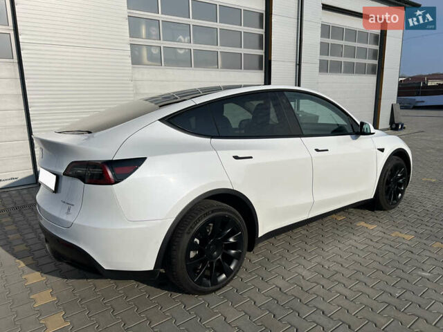 Тесла Model Y 2022 в Одессе на Automoto.ua Белый Тесла Model Y, объемом двигателя 0 л и пробегом 12 тыс. км за 44900 $, фото 2 на Automoto.ua