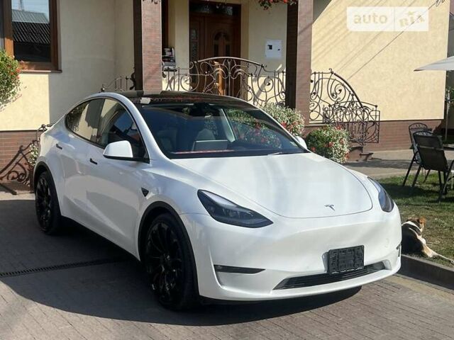 Белый Тесла Model Y, объемом двигателя 0 л и пробегом 41 тыс. км за 49999 $, фото 3 на Automoto.ua