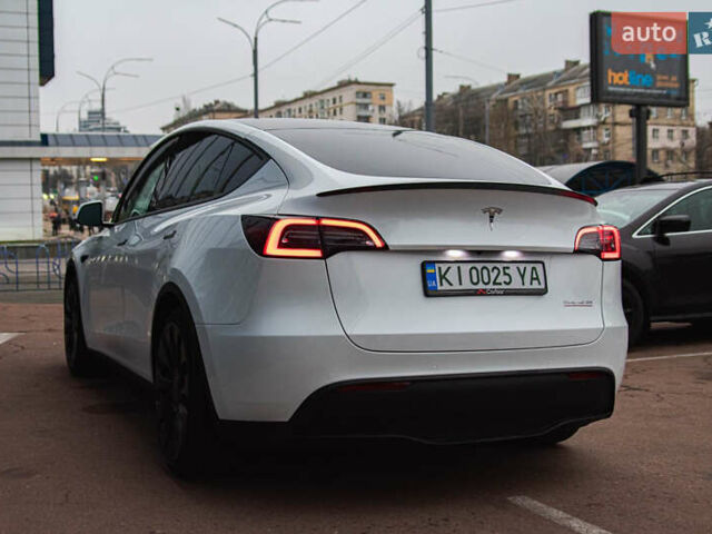 Белый Тесла Model Y, объемом двигателя 0 л и пробегом 20 тыс. км за 36900 $, фото 21 на Automoto.ua
