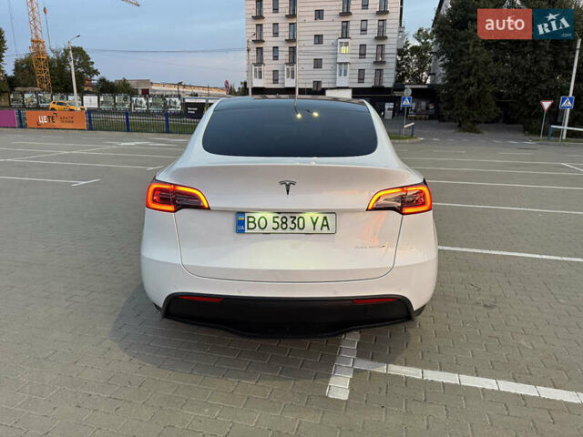 Белый Тесла Model Y, объемом двигателя 0 л и пробегом 81 тыс. км за 25900 $, фото 27 на Automoto.ua