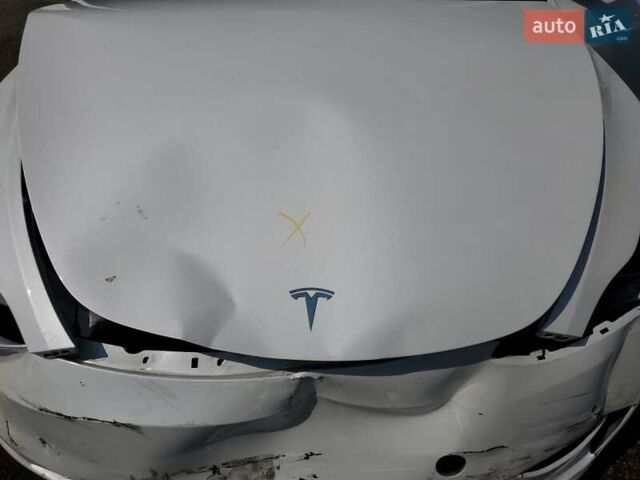 Белый Тесла Model Y, объемом двигателя 0 л и пробегом 37 тыс. км за 11000 $, фото 11 на Automoto.ua