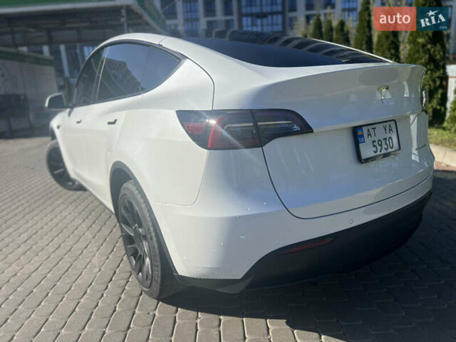 Белый Тесла Model Y, объемом двигателя 0 л и пробегом 69 тыс. км за 25900 $, фото 14 на Automoto.ua