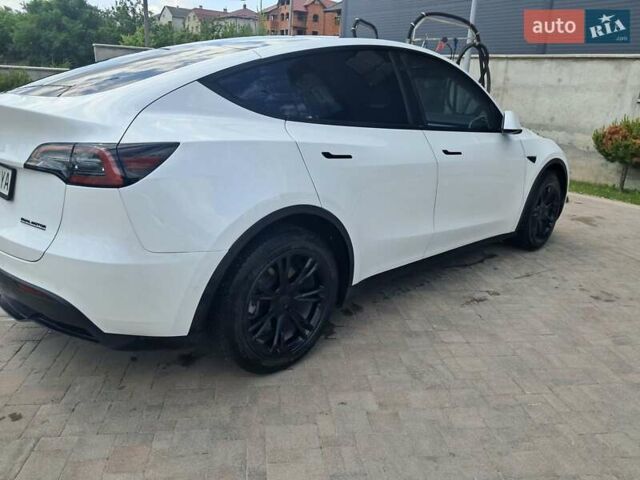 Белый Тесла Model Y, объемом двигателя 0 л и пробегом 78 тыс. км за 24600 $, фото 11 на Automoto.ua