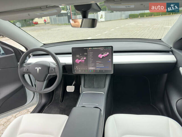 Білий Тесла Model Y, об'ємом двигуна 0 л та пробігом 49 тис. км за 32500 $, фото 34 на Automoto.ua