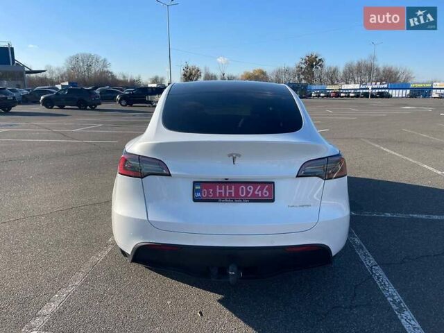 Білий Тесла Model Y, об'ємом двигуна 0 л та пробігом 43 тис. км за 32500 $, фото 9 на Automoto.ua