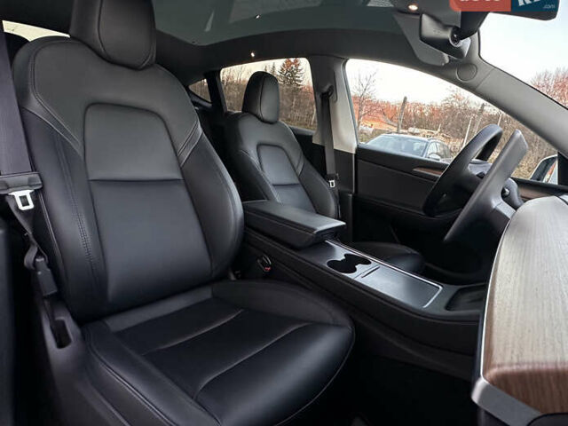 Белый Тесла Model Y, объемом двигателя 0 л и пробегом 31 тыс. км за 38200 $, фото 19 на Automoto.ua