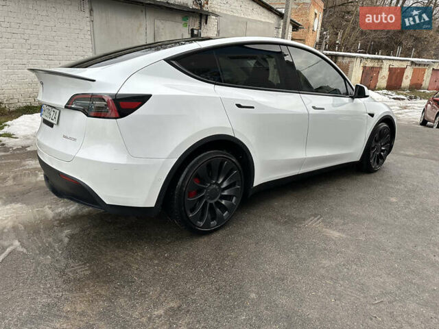 Белый Тесла Model Y, объемом двигателя 0 л и пробегом 38 тыс. км за 44900 $, фото 17 на Automoto.ua