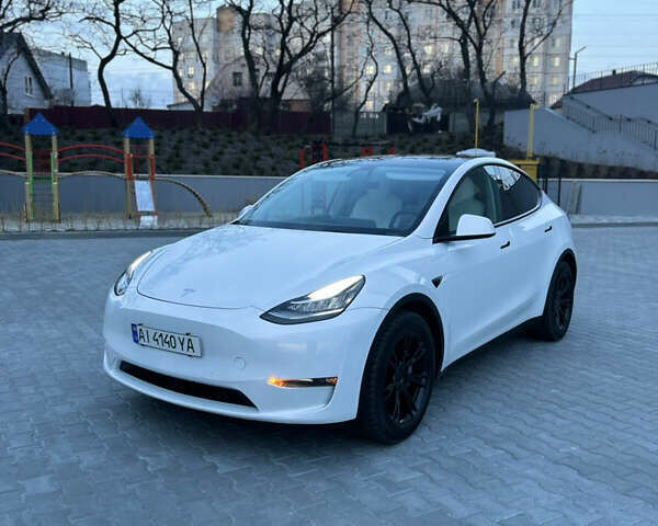 Білий Тесла Model Y, об'ємом двигуна 0 л та пробігом 20 тис. км за 33000 $, фото 1 на Automoto.ua
