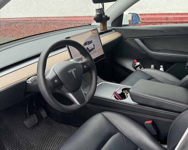 Белый Тесла Model Y, объемом двигателя 0 л и пробегом 56 тыс. км за 27000 $, фото 12 на Automoto.ua