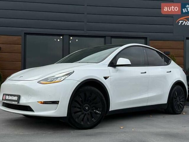Тесла Model Y 2022 в Ровно на Automoto.ua Белый Тесла Model Y, объемом двигателя 0 л и пробегом 83 тыс. км за 22500 $, фото 1 на Automoto.ua