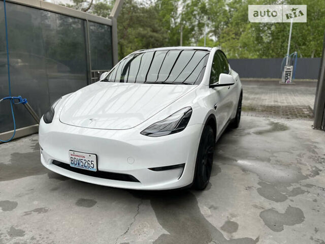 Білий Тесла Model Y, об'ємом двигуна 0 л та пробігом 12 тис. км за 42200 $, фото 6 на Automoto.ua