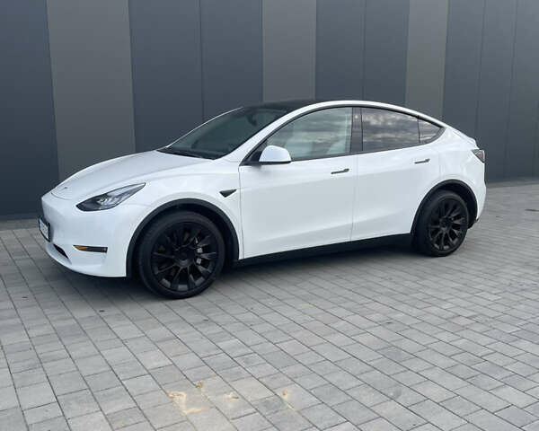 Белый Тесла Model Y, объемом двигателя 0 л и пробегом 38 тыс. км за 31000 $, фото 5 на Automoto.ua