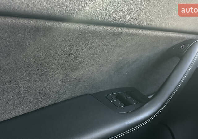 Білий Тесла Model Y, об'ємом двигуна 0 л та пробігом 63 тис. км за 28700 $, фото 14 на Automoto.ua