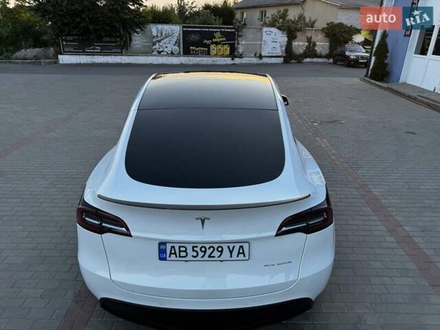 Белый Тесла Model Y, объемом двигателя 0 л и пробегом 59 тыс. км за 28800 $, фото 70 на Automoto.ua