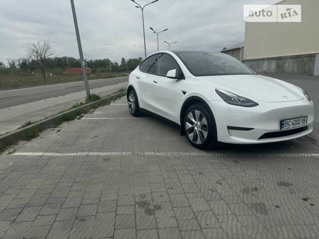 Белый Тесла Model Y, объемом двигателя 0 л и пробегом 39 тыс. км за 37500 $, фото 33 на Automoto.ua