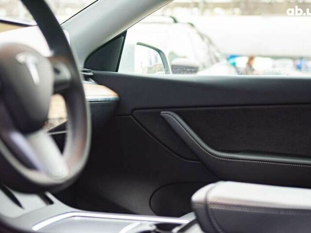 Білий Тесла Model Y, об'ємом двигуна 0 л та пробігом 20 тис. км за 44999 $, фото 19 на Automoto.ua