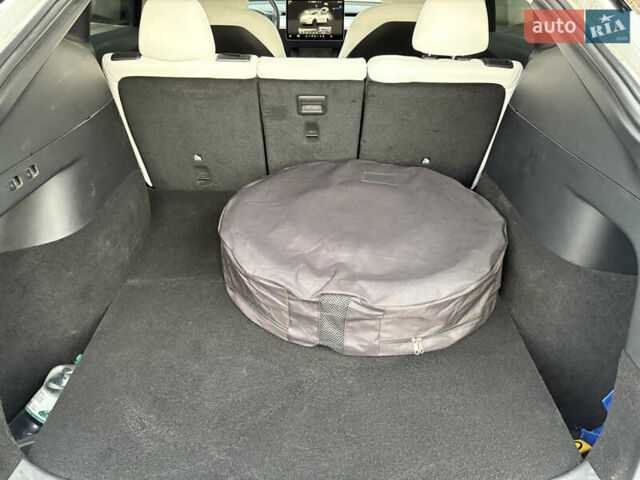 Білий Тесла Model Y, об'ємом двигуна 0 л та пробігом 65 тис. км за 29500 $, фото 12 на Automoto.ua