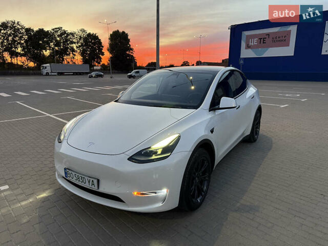 Белый Тесла Model Y, объемом двигателя 0 л и пробегом 81 тыс. км за 25900 $, фото 29 на Automoto.ua