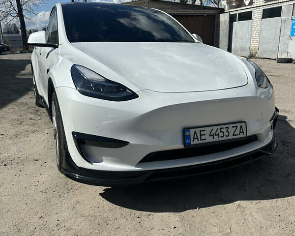 Білий Тесла Model Y, об'ємом двигуна 0 л та пробігом 38 тис. км за 32500 $, фото 6 на Automoto.ua