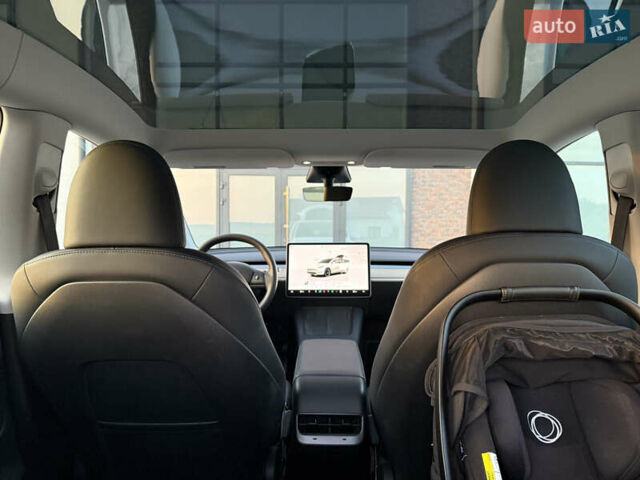 Белый Тесла Model Y, объемом двигателя 0 л и пробегом 74 тыс. км за 24800 $, фото 19 на Automoto.ua