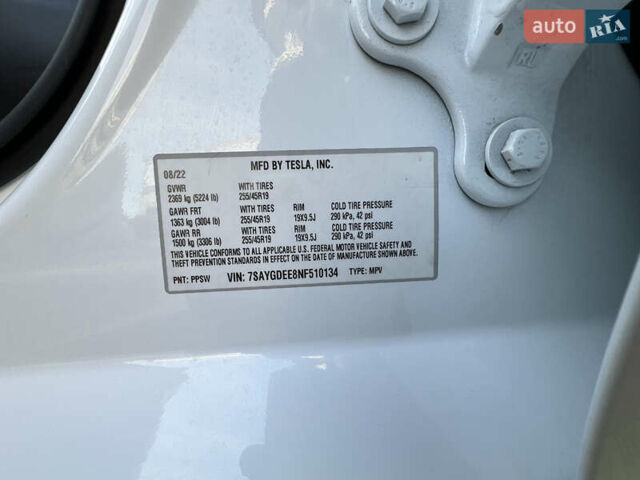 Білий Тесла Model Y, об'ємом двигуна 0 л та пробігом 12 тис. км за 24750 $, фото 34 на Automoto.ua