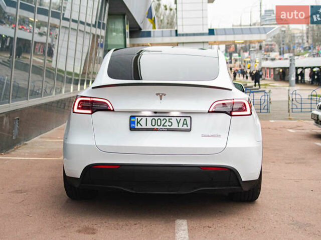 Белый Тесла Model Y, объемом двигателя 0 л и пробегом 20 тыс. км за 36900 $, фото 15 на Automoto.ua
