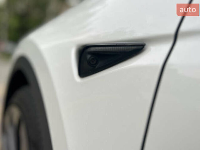 Білий Тесла Model Y, об'ємом двигуна 0 л та пробігом 23 тис. км за 37500 $, фото 23 на Automoto.ua