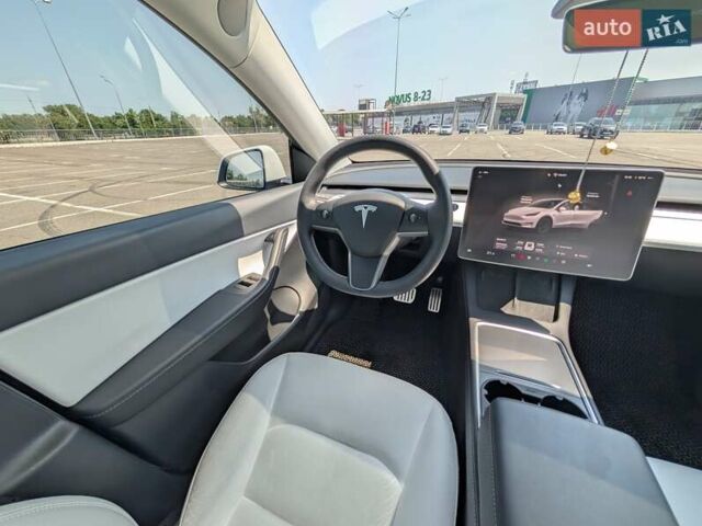Белый Тесла Model Y, объемом двигателя 0 л и пробегом 39 тыс. км за 29500 $, фото 18 на Automoto.ua
