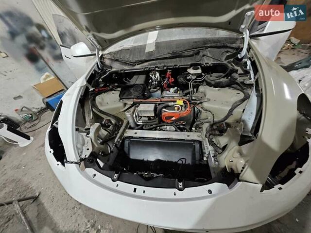 Белый Тесла Model Y, объемом двигателя 0 л и пробегом 38 тыс. км за 28000 $, фото 54 на Automoto.ua