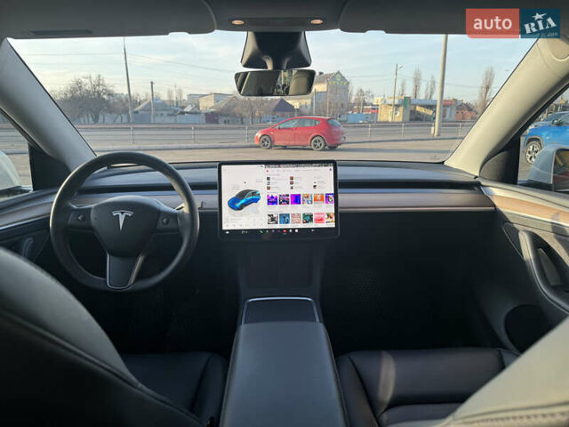 Белый Тесла Model Y, объемом двигателя 0 л и пробегом 48 тыс. км за 30500 $, фото 8 на Automoto.ua