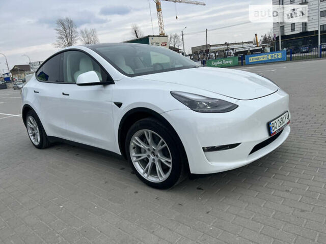 Білий Тесла Model Y, об'ємом двигуна 0 л та пробігом 15 тис. км за 36900 $, фото 3 на Automoto.ua