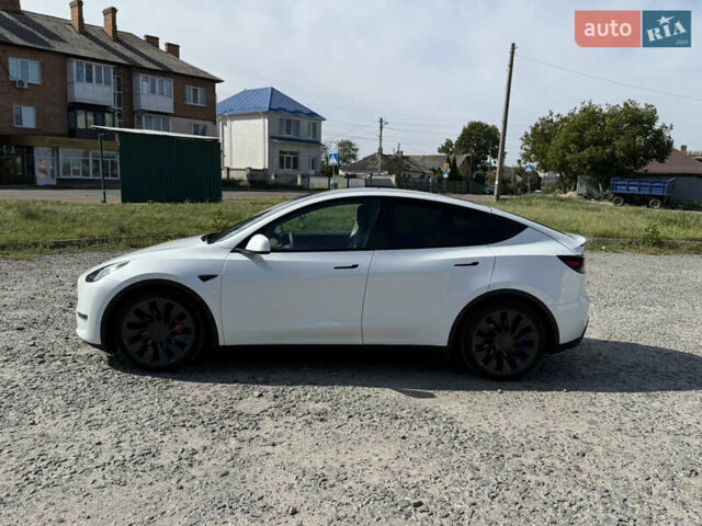 Белый Тесла Model Y, объемом двигателя 0 л и пробегом 57 тыс. км за 31000 $, фото 3 на Automoto.ua