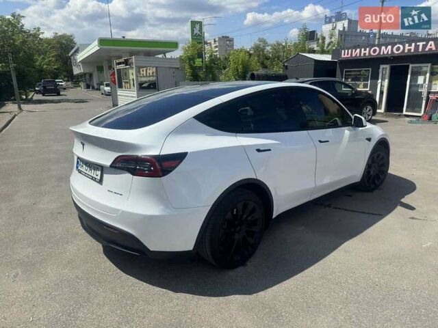 Тесла Model Y 2022 у Києві на Automoto.ua Білий Тесла Model Y, об'ємом двигуна 0 л та пробігом 28 тис. км за 33000 $, фото 10 на Automoto.ua