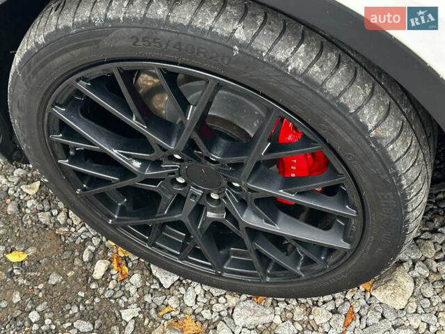 Белый Тесла Model Y, объемом двигателя 0 л и пробегом 57 тыс. км за 32000 $, фото 7 на Automoto.ua