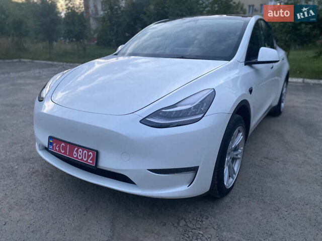 Белый Тесла Model Y, объемом двигателя 0 л и пробегом 58 тыс. км за 24000 $, фото 10 на Automoto.ua