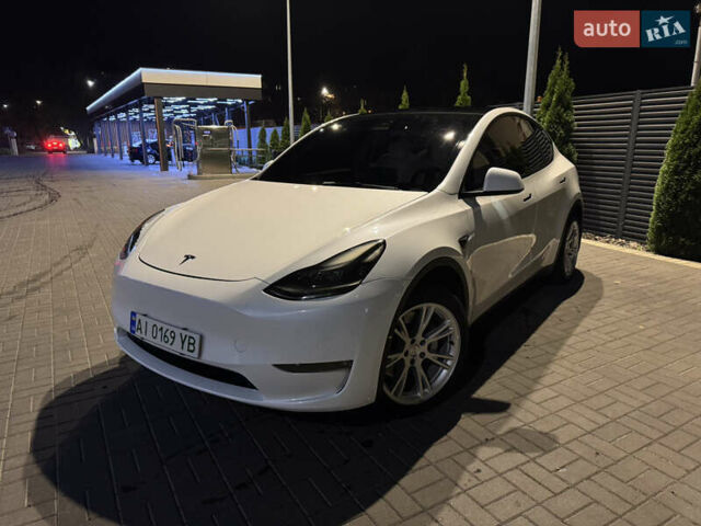 Тесла Model Y 2022 у Черкасах на Automoto.ua Білий Тесла Model Y, об'ємом двигуна 0 л та пробігом 37 тис. км за 26500 $, фото 12 на Automoto.ua