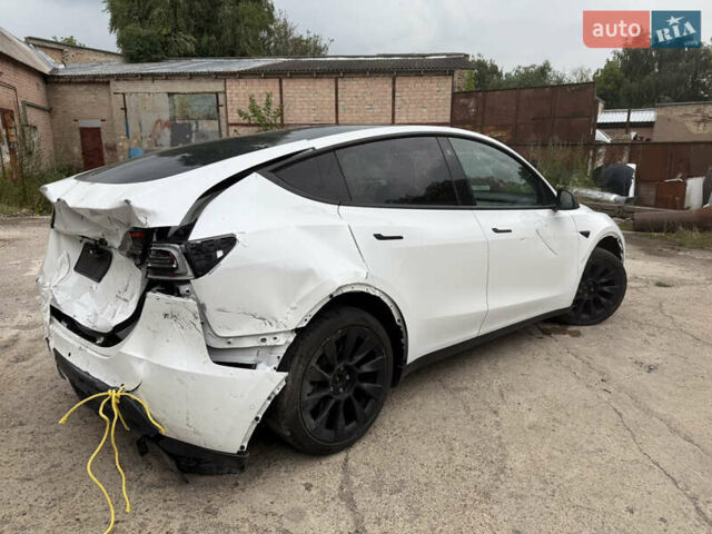 Белый Тесла Model Y, объемом двигателя 0 л и пробегом 36 тыс. км за 15500 $, фото 12 на Automoto.ua